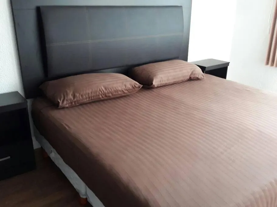 Cozy Townhouse In Great Location Apartment Cancun