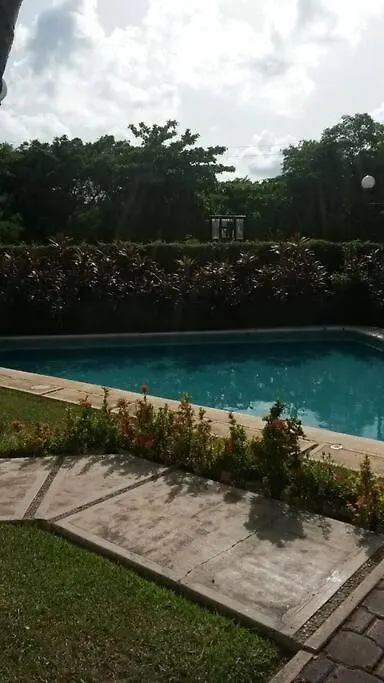 Cozy Townhouse In Great Location Apartment Cancun