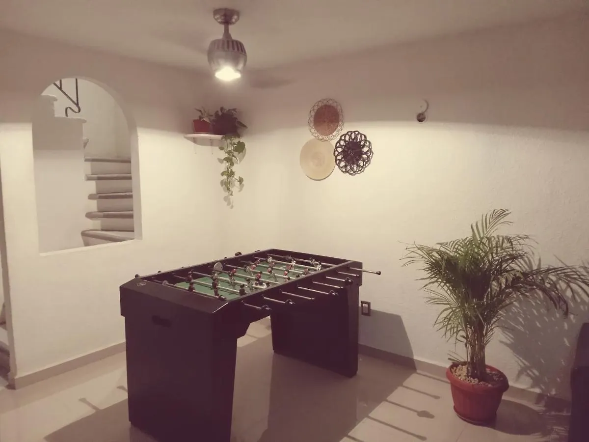 Cozy Townhouse In Great Location Apartment Cancun